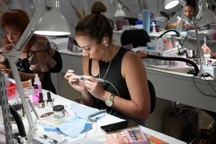 curso de uñas image 2