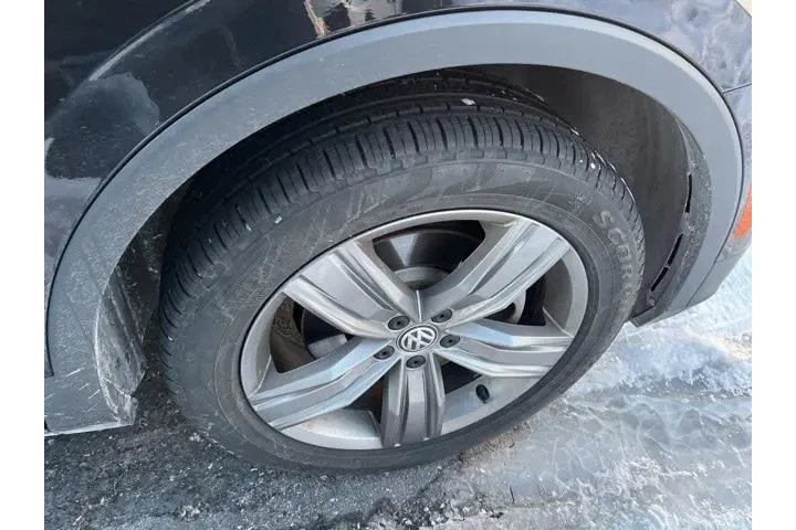 $20350 : Volkswagen Tiguan 2021 AWD S image 3