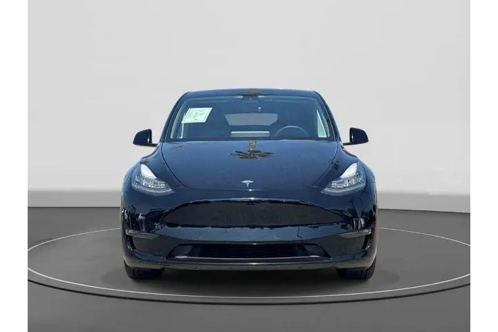 $31800 : Tesla Model Y 2022 AWD Long image 2