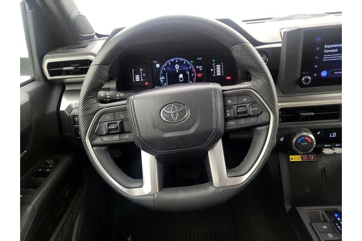 $36998 : Toyota Tacoma 2024 4x4 SR5 4 image 10