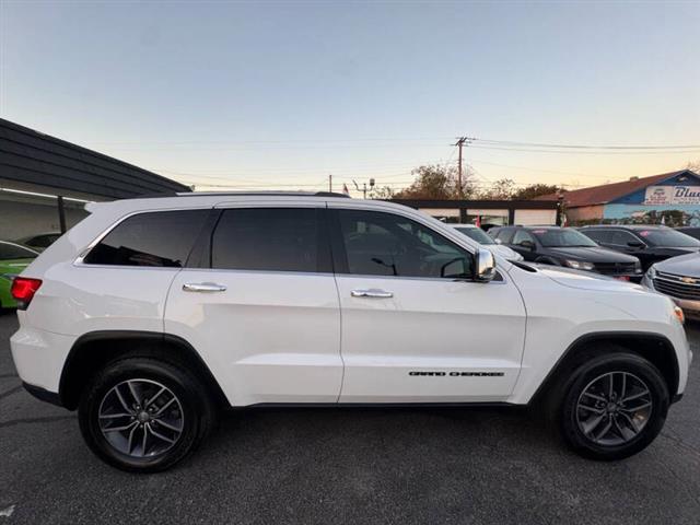 $17500 : 2018 Grand Cherokee Limited image 7