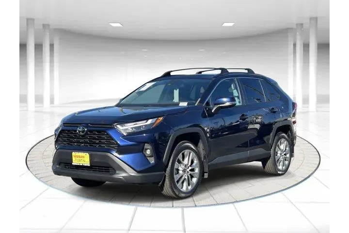 $28999 : Toyota RAV4 2022 XLE Premium image 1