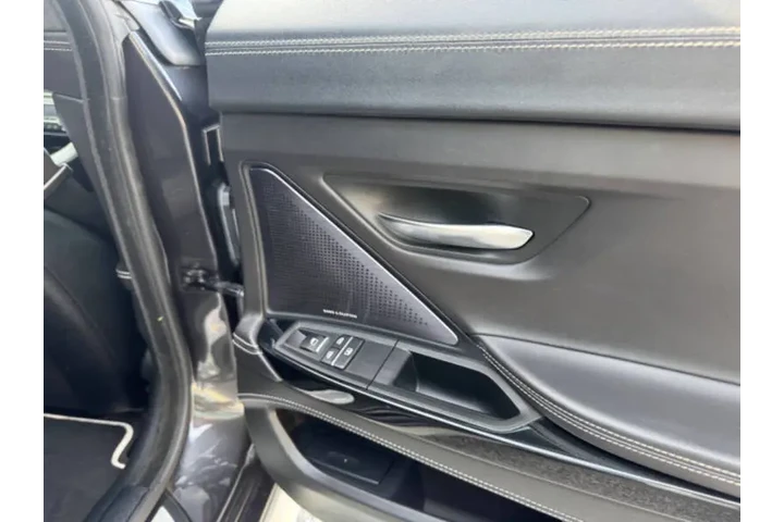 $30690 : 2015 BMW M6 Gran Coupe image 6