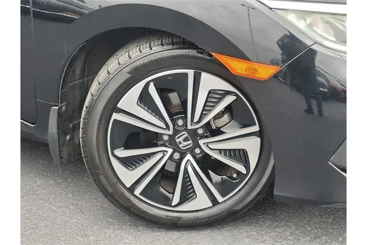 $13788 : Honda Civic 2017 EX-T 4dr Se image 10