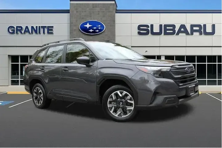 $26990 : Subaru Forester 2025 AWD Bas image 3