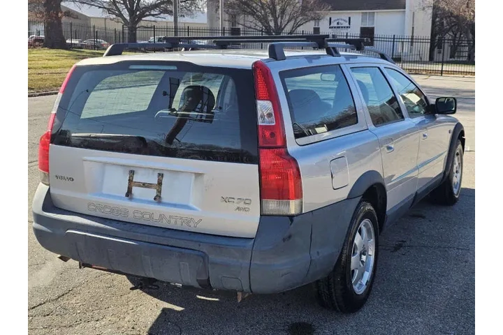 $1995 : 2004 XC70 image 7
