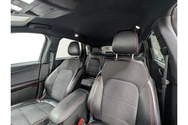 $26991 : Ford Escape 2024 AWD ST-Line image 4