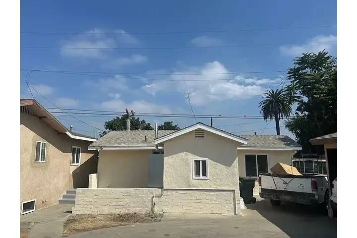 $1350 : WELCOME TO✳️Maywood Rental✅ image 1