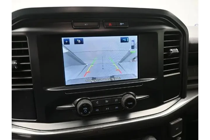 $31294 : Ford F-150 2023 4x2 XL 4dr S image 3