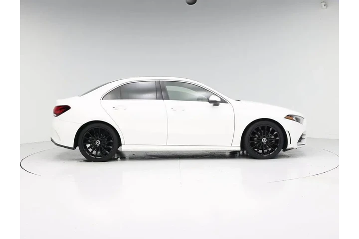$27998 : Mercedes-Benz A-Class 2022 A image 7