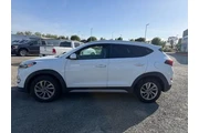 $12500 : Hyundai TUCSON 2018 SE 4dr S thumbnail