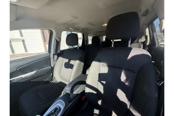 $4999 : 2019 Journey SE Value Package image 10