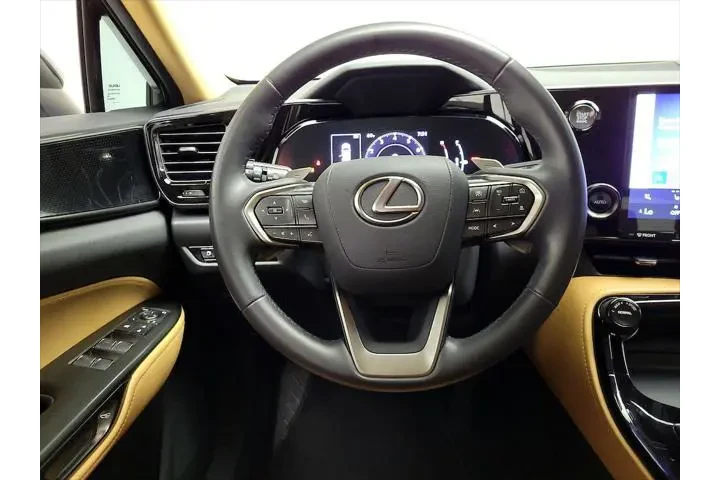 $32998 : Lexus NX 250 2023 4dr Crosso image 10