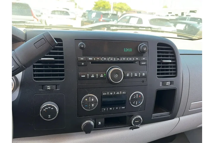 $12961 : GMC Sierra 1500 2011 4x4 SLE image 5