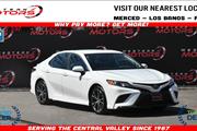 Camry SE Sedan 4D en Merced