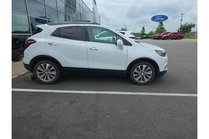 $12626 : Buick Encore 2017 Preferred image 5