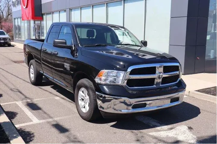 $24770 : Ram 1500 Classic 2024 4x2 SL image 4