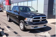 $24770 : Ram 1500 Classic 2024 4x2 SL thumbnail