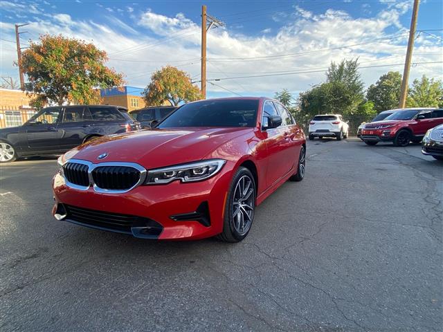 $27888 : 2021 BMW 3 Series 330i xDrive image 3