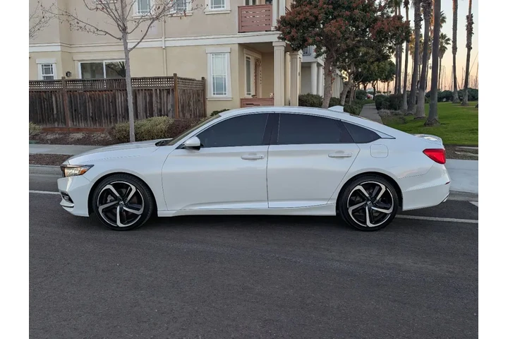 $18988 : 2019 Accord Sedan Sport 1.5T image 9