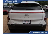 $24987 : Hyundai KONA 2024 SEL 4dr Cr thumbnail