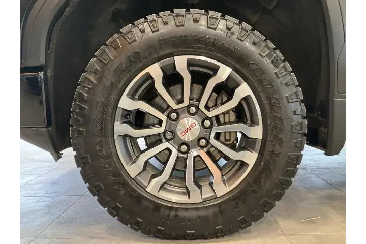 $32500 : GMC Sierra 1500 2020 4x4 AT4 image 9