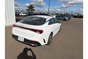 $20800 : Kia K5 2023 LXS 4dr Sedan thumbnail