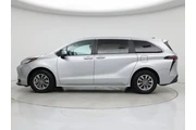$37998 : Toyota Sienna 2023 LE 8-Pass thumbnail