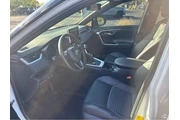 $23977 : 2020 RAV4 Hybrid XSE thumbnail