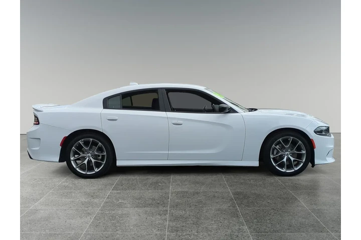 Dodge Charger 2023 GT 4dr Se image 6
