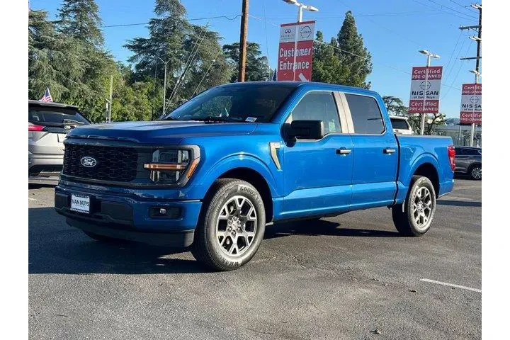 $38595 : Ford F-150 2024 4x2 STX 4dr image 2