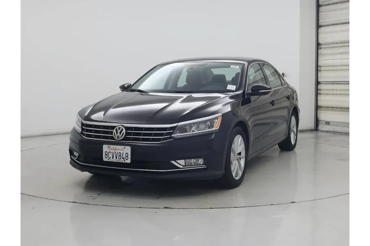 $13998 : Volkswagen Passat 2018 2.0T image 4