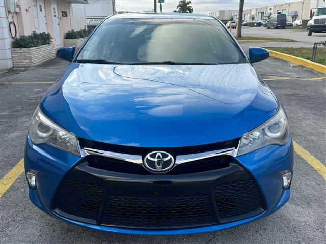 $11500 : Toyota Camry SE image 3