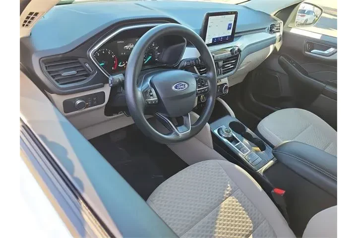 $19335 : Ford Escape 2021 SE 4dr SUV image 6