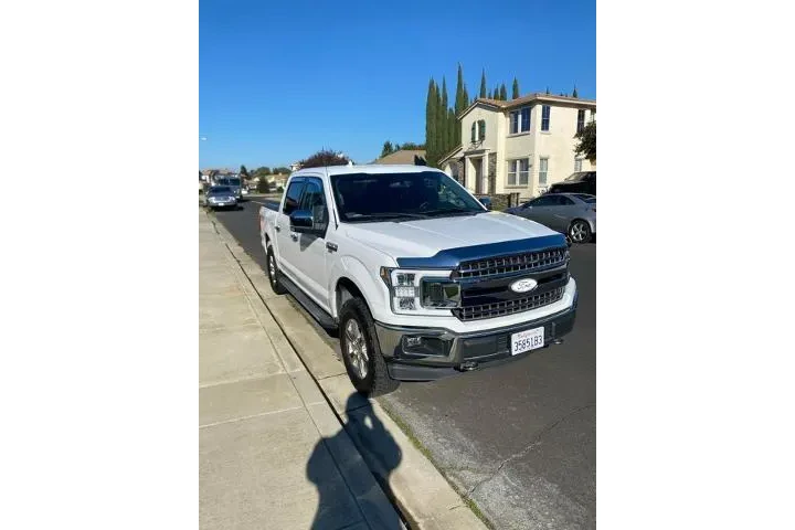 $29988 : Ford F-150 2018 4x4 XLT 4dr image 5