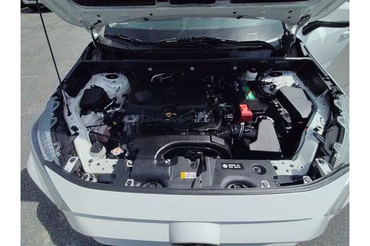 $20888 : Toyota RAV4 2021 XLE 4dr SUV image 10