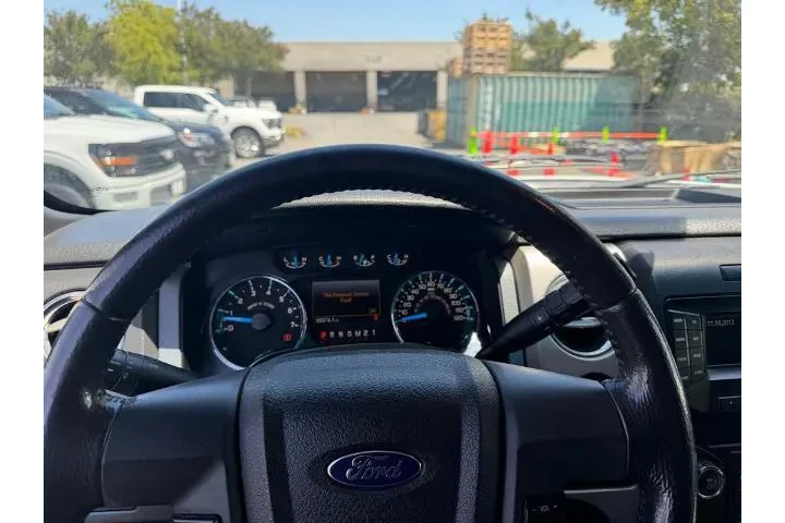 $17900 : Ford F-150 2014 4x2 STX 4dr image 5