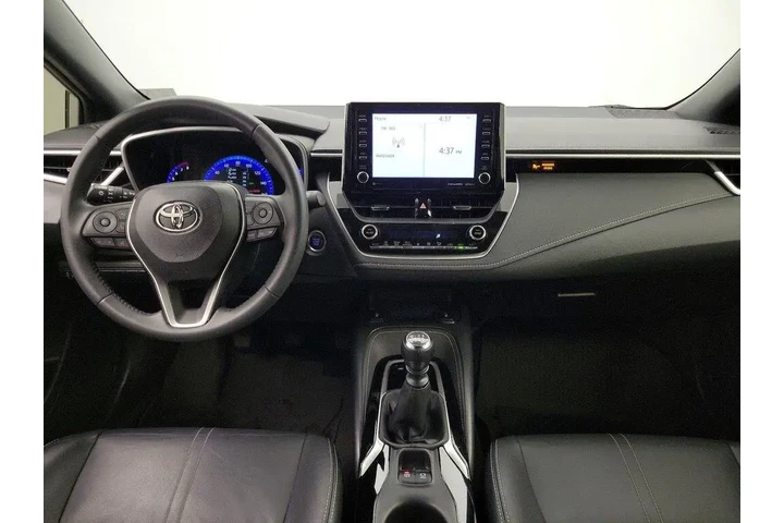 $24998 : Toyota Corolla Hatchback 202 image 9