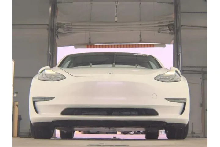 $25593 : Tesla Model 3 2022 AWD Long image 3