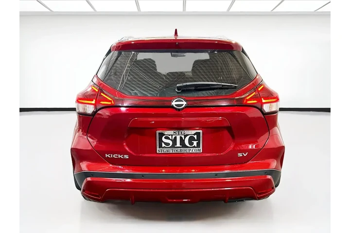 $17000 : Nissan Kicks 2023 SV 4dr Cro image 6