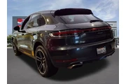 $34688 : Porsche Macan 2020 AWD 4dr S thumbnail