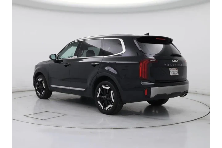 $36998 : Kia Telluride 2025 S 4dr SUV image 2