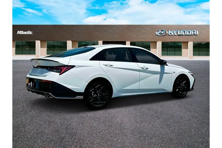 $26800 : Hyundai ELANTRA 2025 N Line image 8
