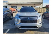 $35427 : Mitsubishi Outlander 2025 SE thumbnail