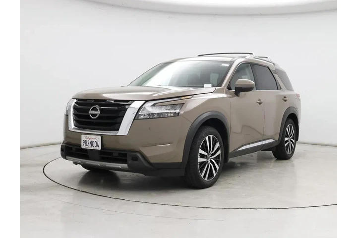 $38998 : Nissan Pathfinder 2024 Plati image 4
