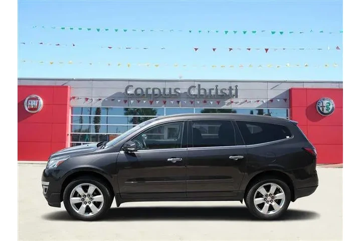 2016 Traverse LT image 5