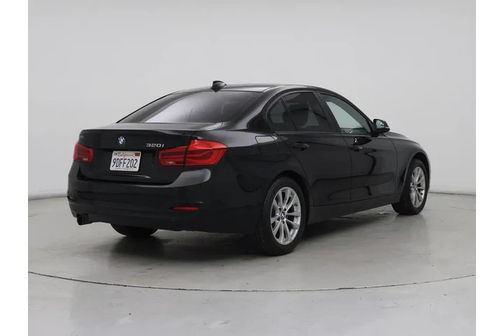 $15998 : BMW 3 Series 2017 320i 4dr S image 8