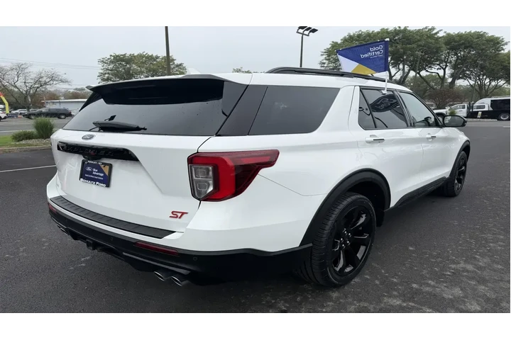 $39280 : Ford Explorer 2022 AWD ST 4d image 8