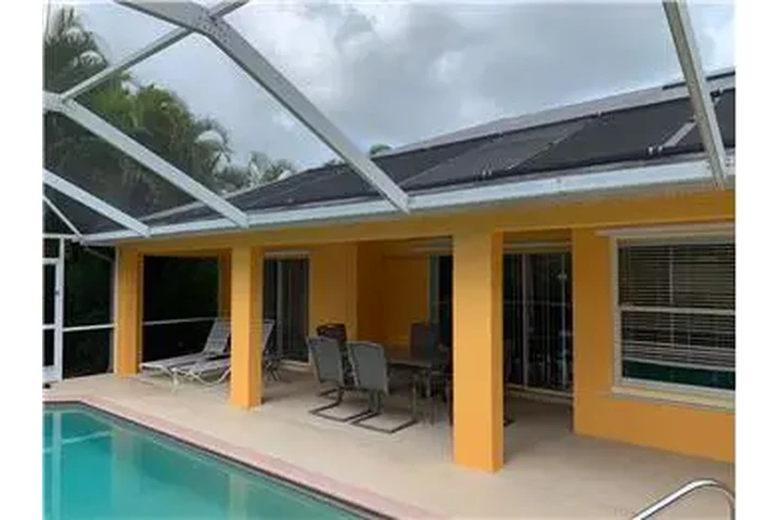 $2200 : Rental property with 3 bedro image 4