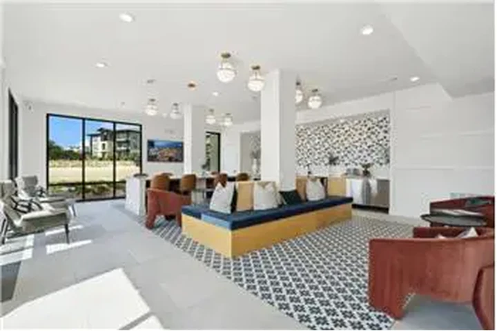 $2625 : Rental property with 3 bedro image 2